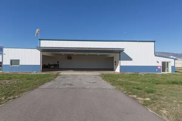 Hamilton, MT 59840,452 Airport RD