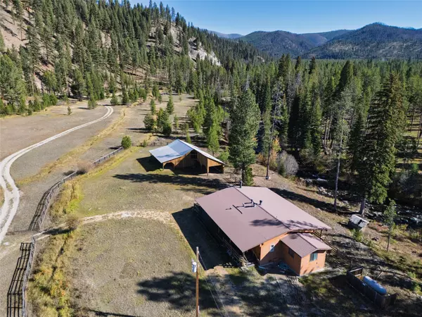 Sula, MT 59871,2766 E Fork RD