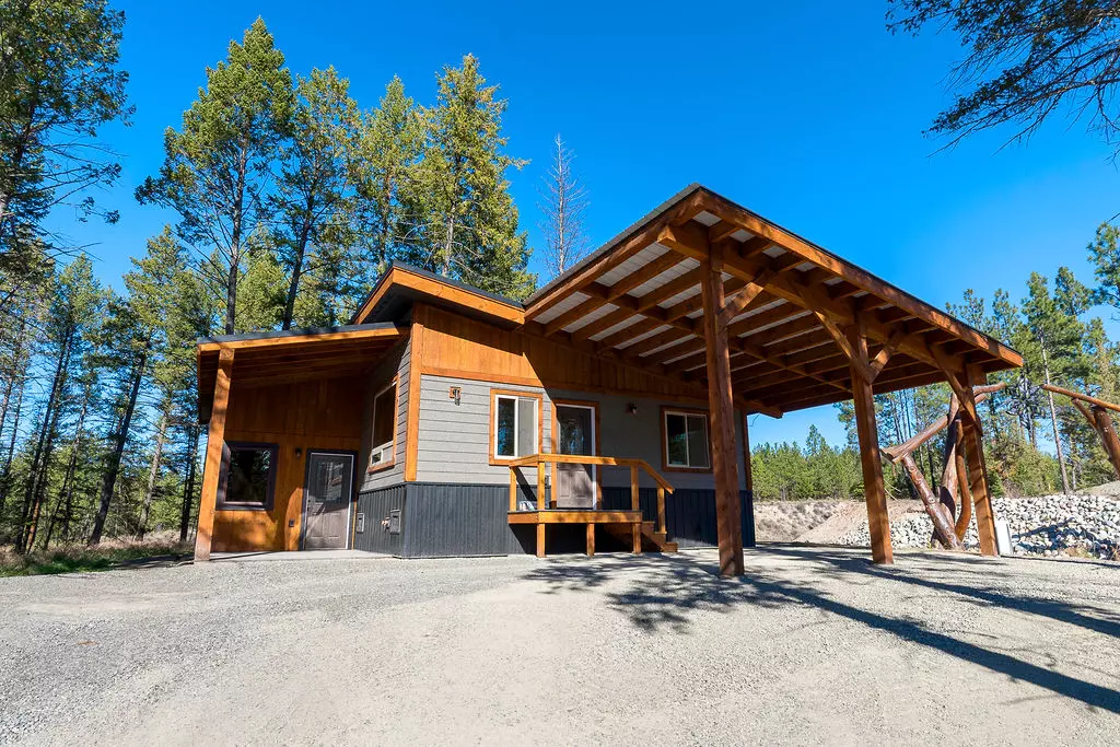 Eureka, MT 59917,86 Basin BND