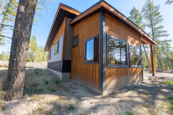 Eureka, MT 59917,86 Basin BND