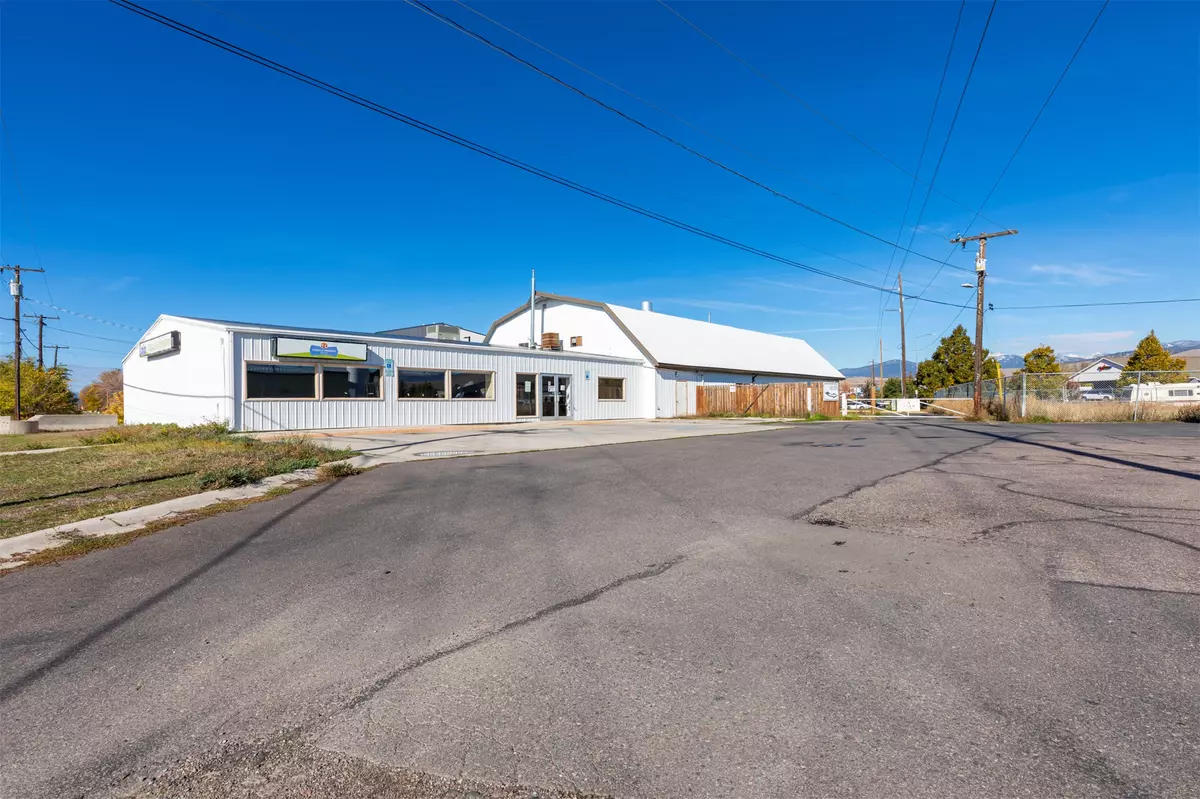 Missoula, MT 59808,2036 Mullan RD