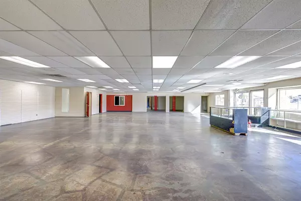 Missoula, MT 59808,2036 Mullan RD