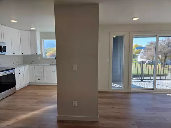 Kalispell, MT 59901,819 9th AVE W