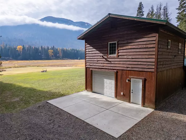 Noxon, MT 59853,96 E Fork Bull River RD