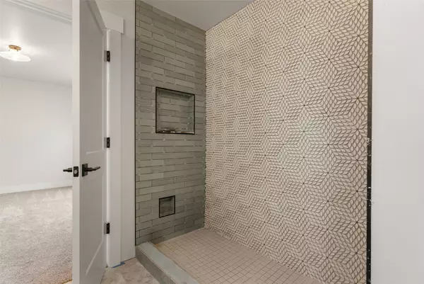 Missoula, MT 59803,7123 Shaver DR