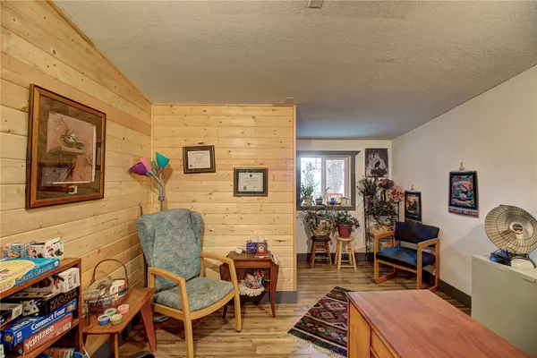 Ronan, MT 59864,1 Eisenhower ST SW