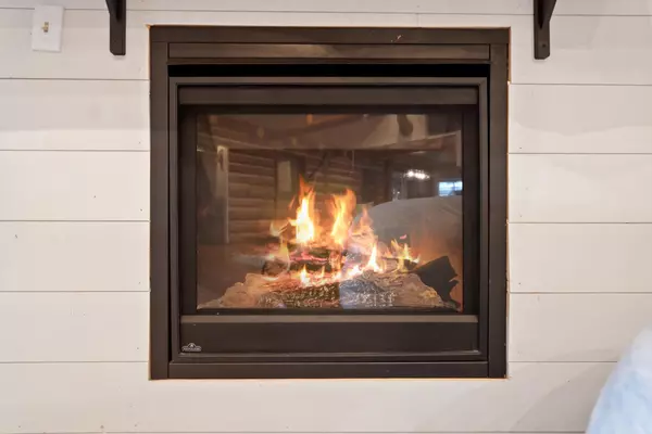 Kalispell, MT 59901,599 Van Sant RD