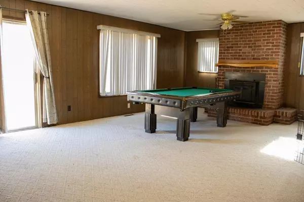 700 Indiana ST, Chinook, MT 59523