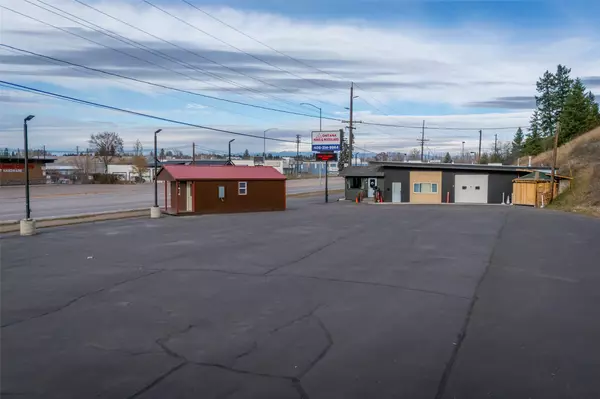 Kalispell, MT 59901,1018 US Highway 2 E