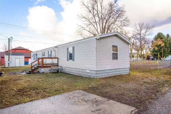 Missoula, MT 59808,15 Julie AVE