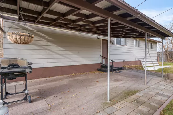 Missoula, MT 59804,910 Como DR