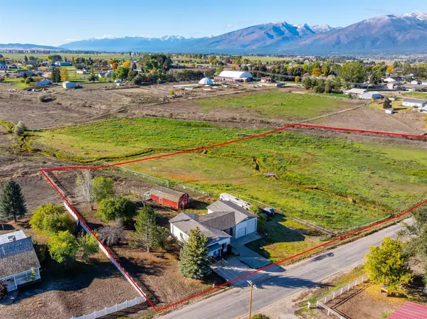 563 Bass LN, Corvallis, MT 59828