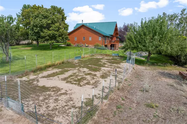 Stevensville, MT 59870,633 Groff LN