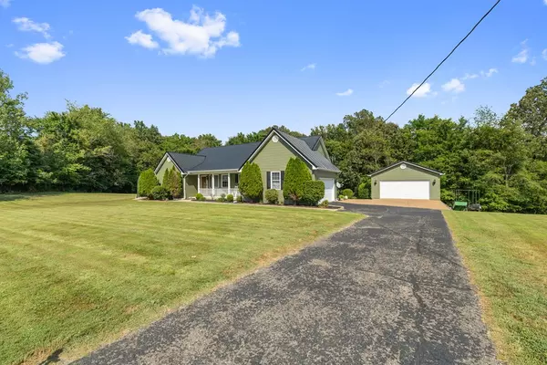 Manitou, KY 42436,1954 Tippett Road