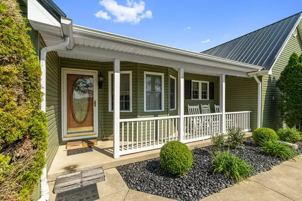 Manitou, KY 42436,1954 Tippett Road