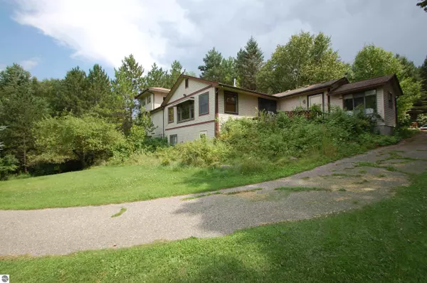 West Branch, MI 48661