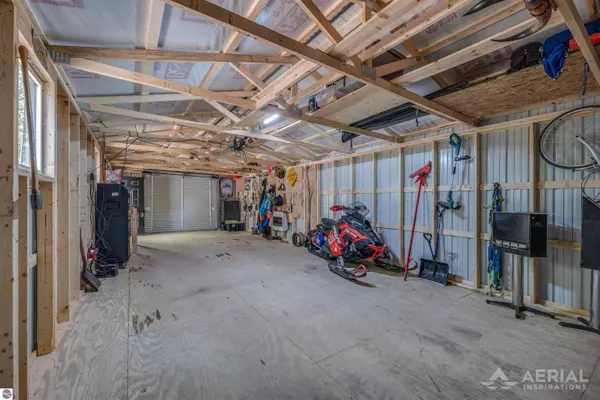 West Branch, MI 48661