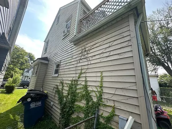 Toledo, OH 43606,3251 Northwood AVE