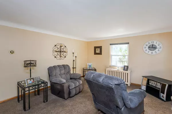 Toledo, OH 43612,4912 Burnham AVE