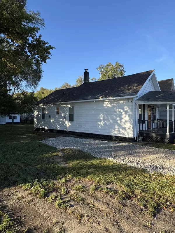 Toledo, OH 43612,54 E Sylvania AVE