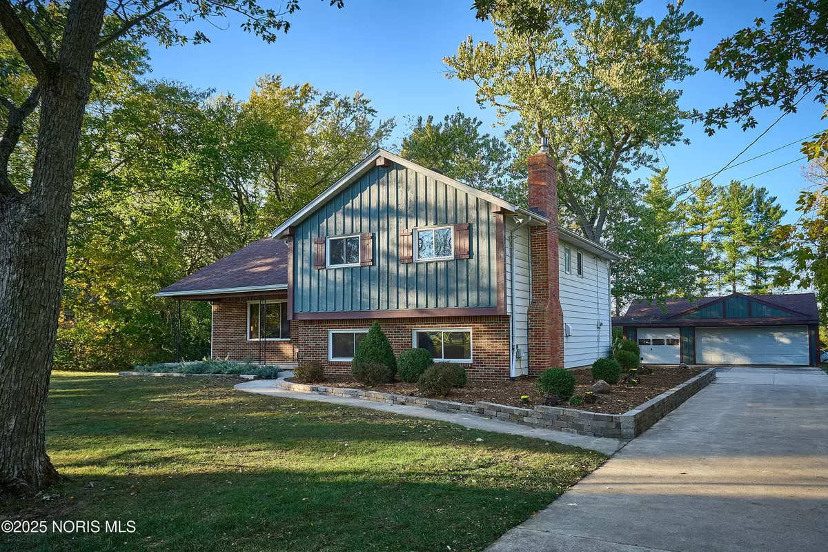 Sylvania, OH 43560,8134 Little RD