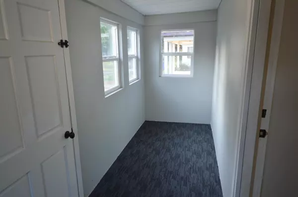 Toledo, OH 43612,4106 Vermaas AVE