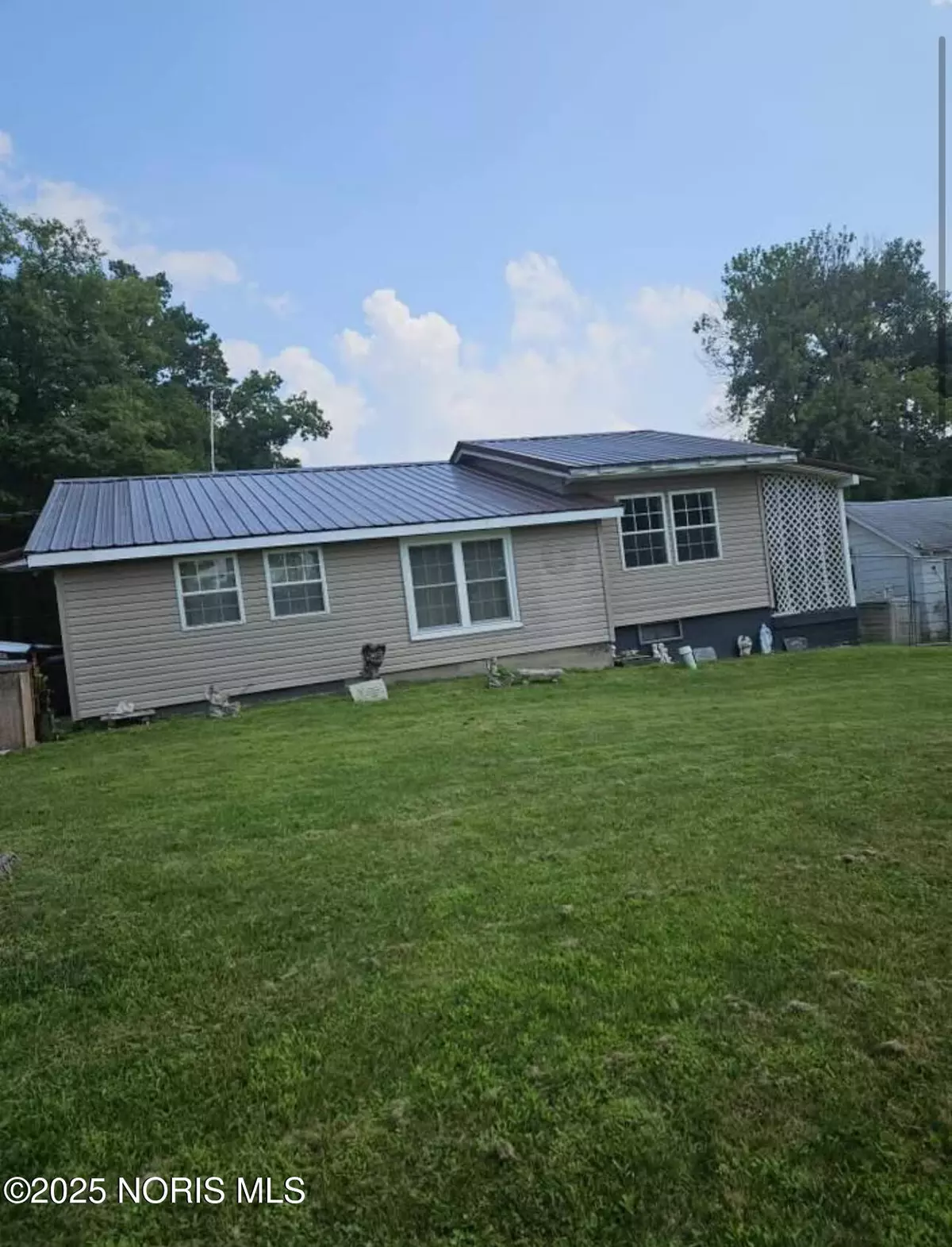 Montpelier, OH 43543,305 Lake ST