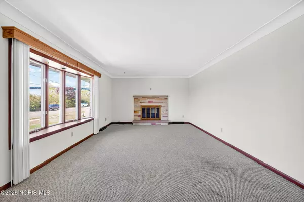 Toledo, OH 43605,611 Miami ST