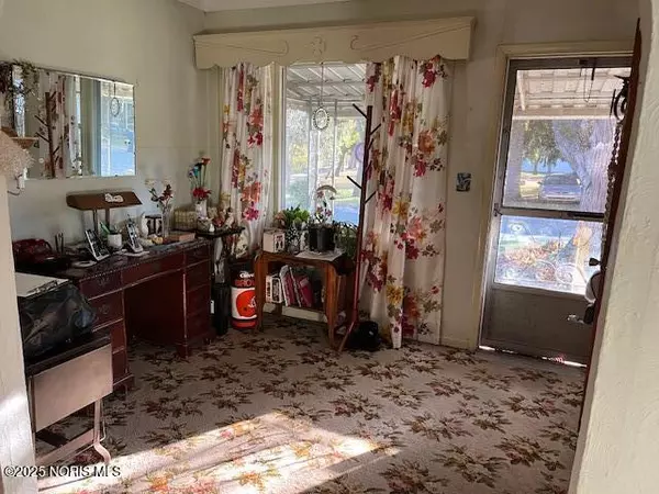 Swanton, OH 43558,113 West ST