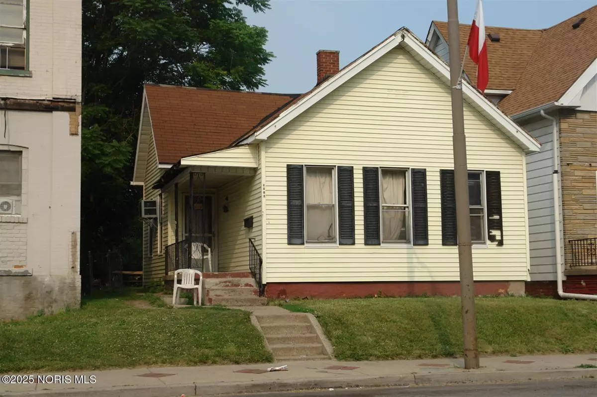 Toledo, OH 43608,2615 Lagrange ST