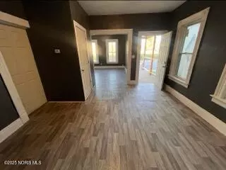 Toledo, OH 43608,2615 Lagrange ST