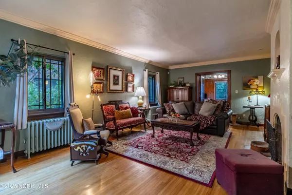 Toledo, OH 43606,2647 Pemberton DR