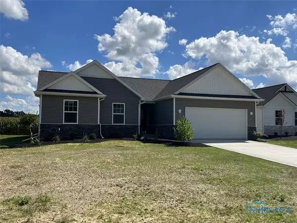 201 Kierra LN, Swanton, OH 43558