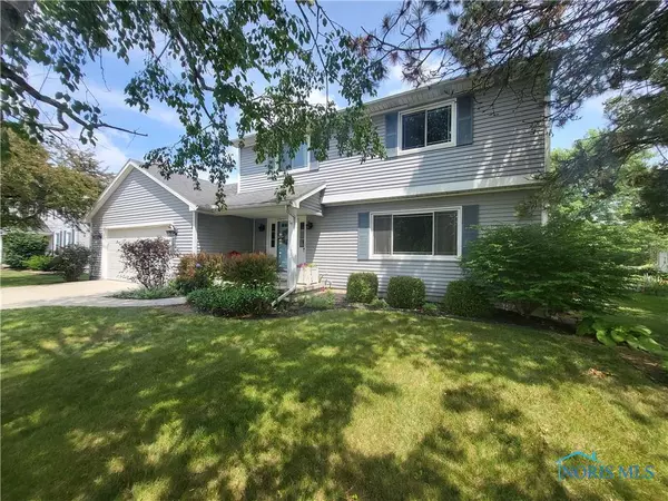 424 Patriot DR, Waterville, OH 43566