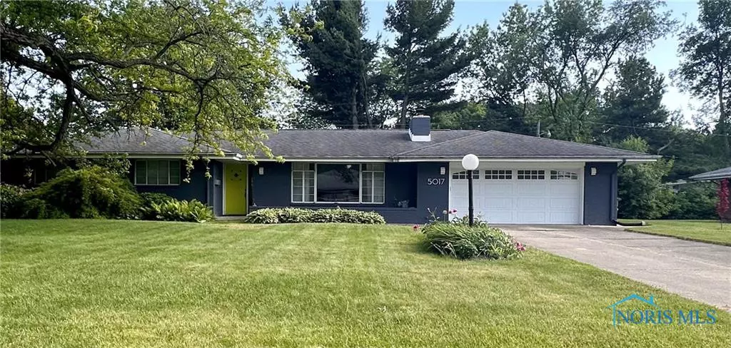 Toledo, OH 43615,5017 Macklyn DR