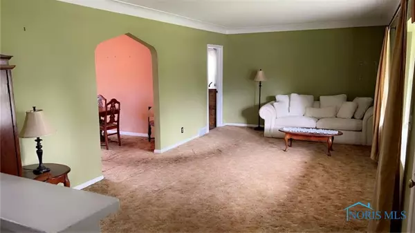 Maumee, OH 43537,812 Loch Haven