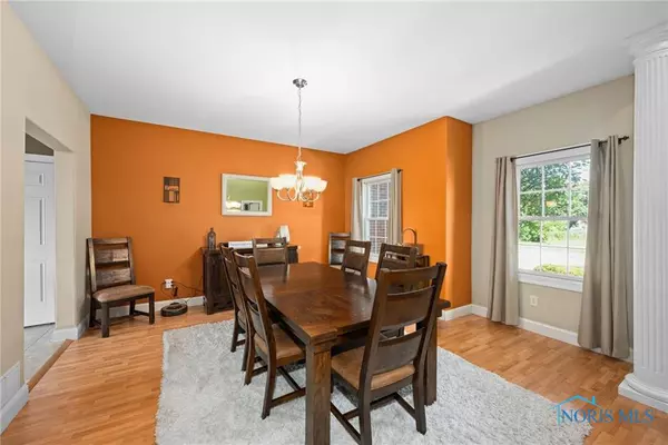 Holland, OH 43528,7843 Pilliod RD