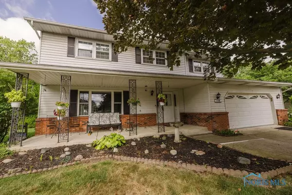 1709 Ashfield DR, Maumee, OH 43537