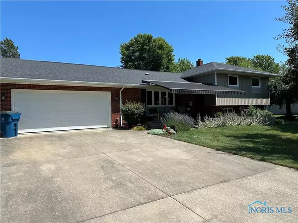 254 Harvest LN, Oak Harbor, OH 43449