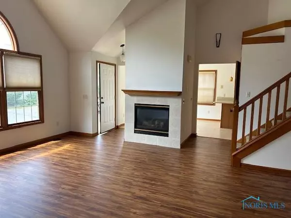 Perrysburg, OH 43551,14602 Dexter Falls RD