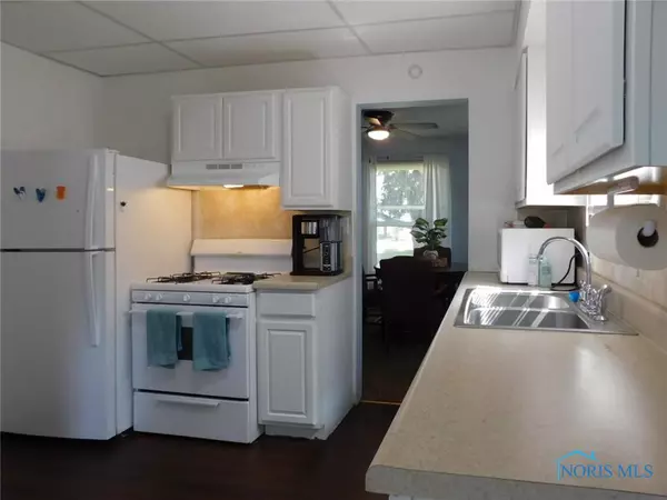 Toledo, OH 43612,1351 Corbin RD