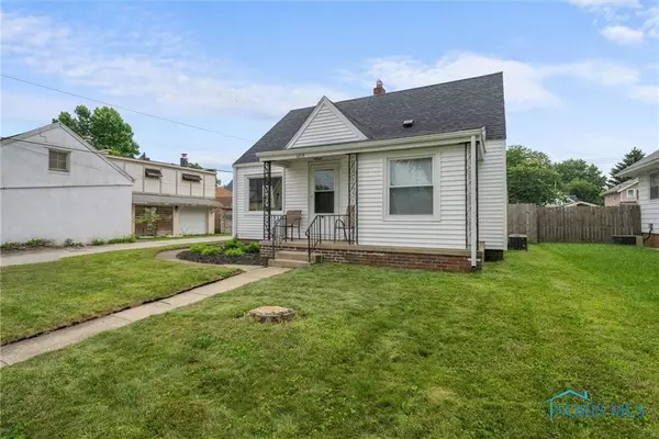 Toledo, OH 43612,1015 Alcott ST