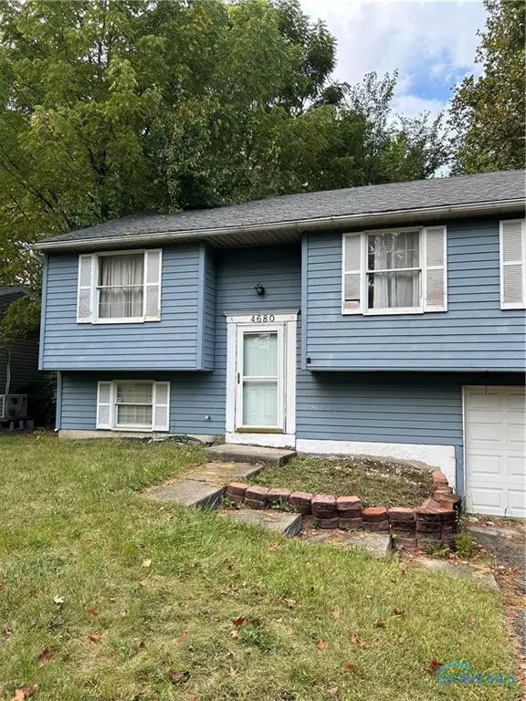 4680 Vallejo DR, Toledo, OH 43615