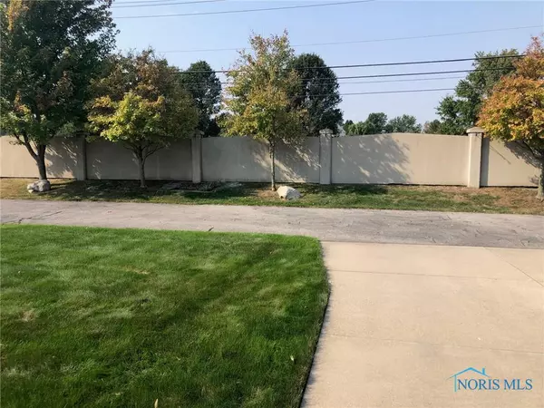 Waterville, OH 43566,5841 Waterville Monclova RD