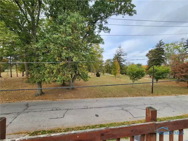 Toledo, OH 43606,1955 Milburn AVE