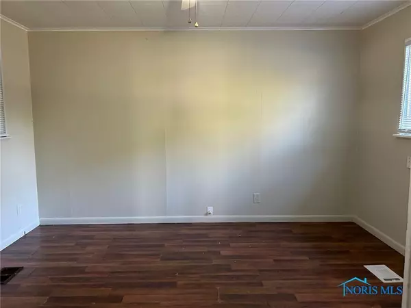 Sylvania, OH 43560,5744 Hollybrook LN