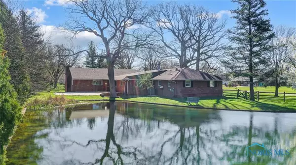 Bowling Green, OH 43402,1362 Conneaut AVE