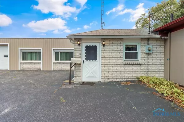 Oregon, OH 43616,2041 Blandin AVE