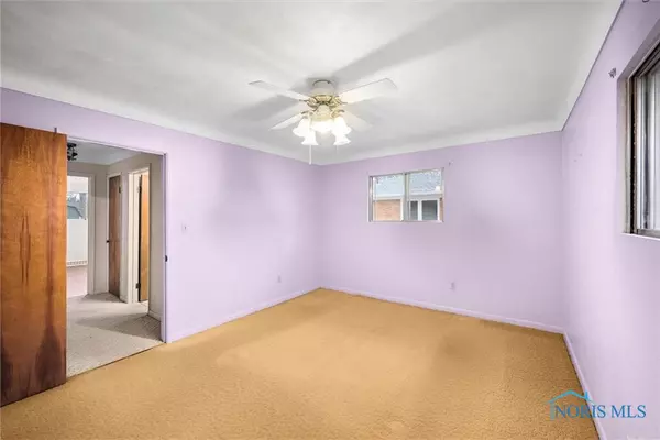 111 Elm ST Swanton, OH 43558