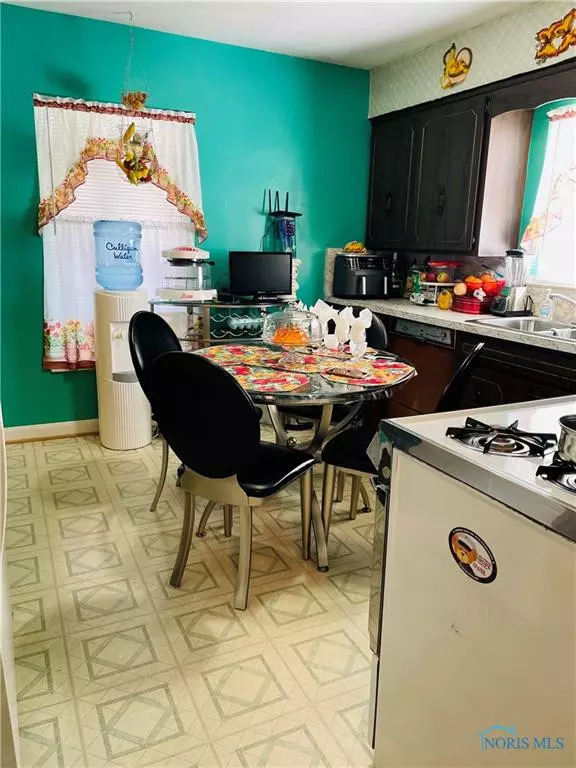 Toledo, OH 43607,803 Independence RD